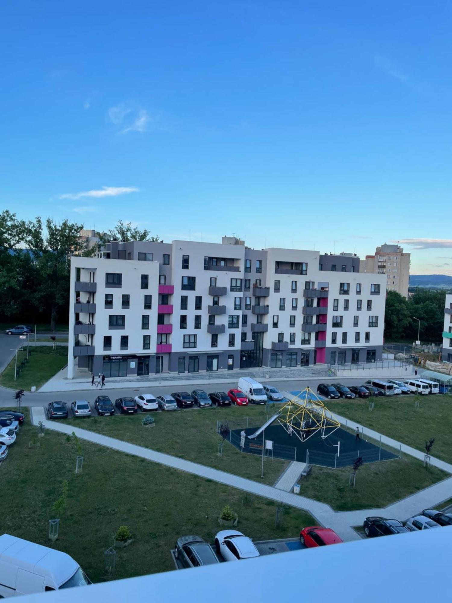 Apartament Na Letniej Z Duzym Tarasem Z Widokiem Na Gory Kłodzko Exterior foto